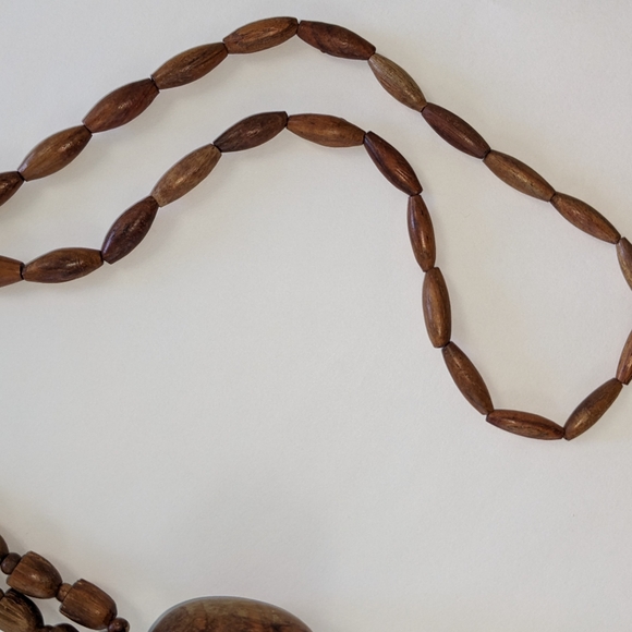 VTG WOOD NECKLACE - Picture 3 of 6